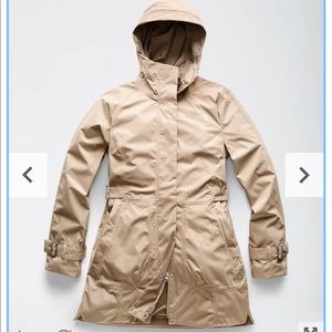 North Face City Breeze Trench NWT